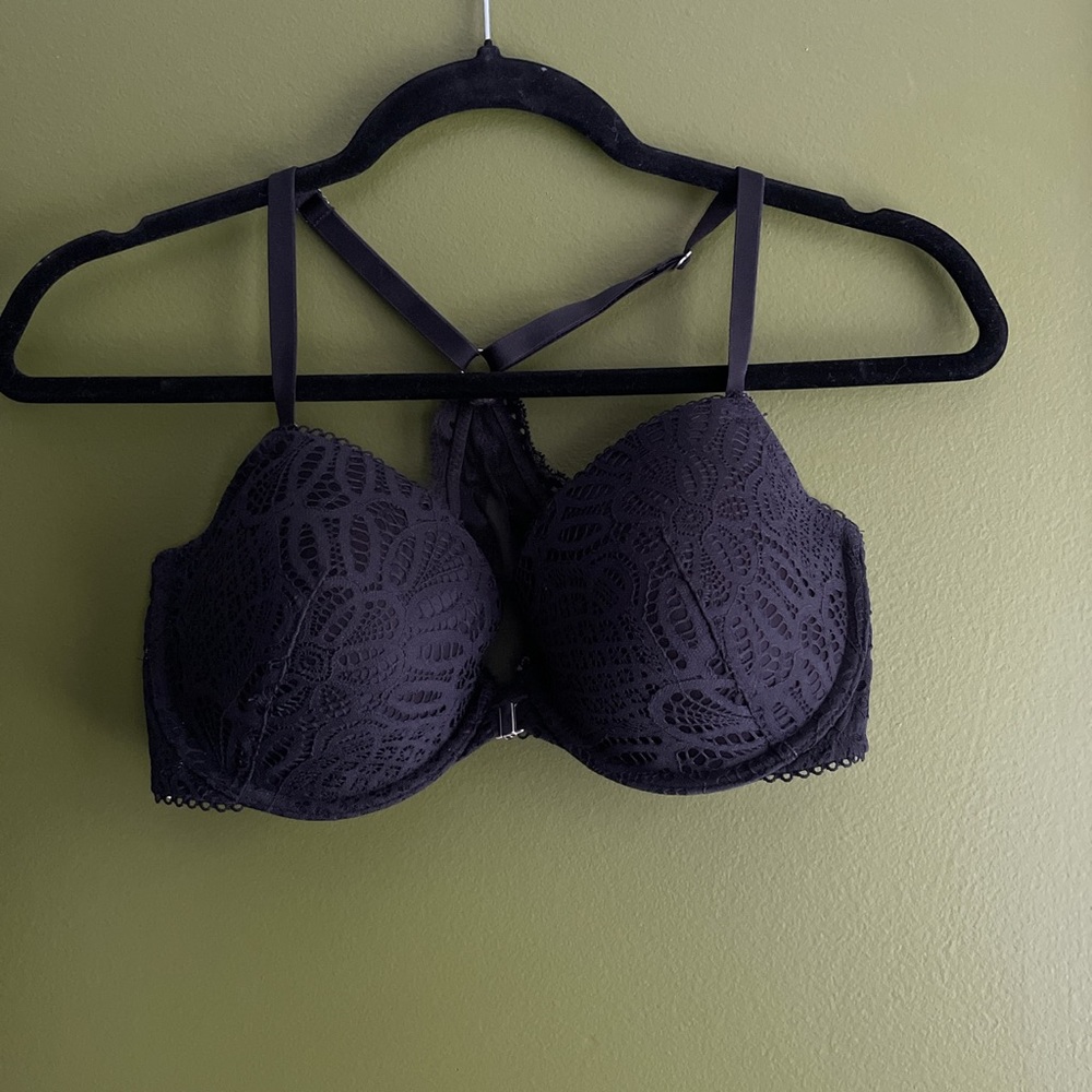 Black lace Victoria’s Secret bra